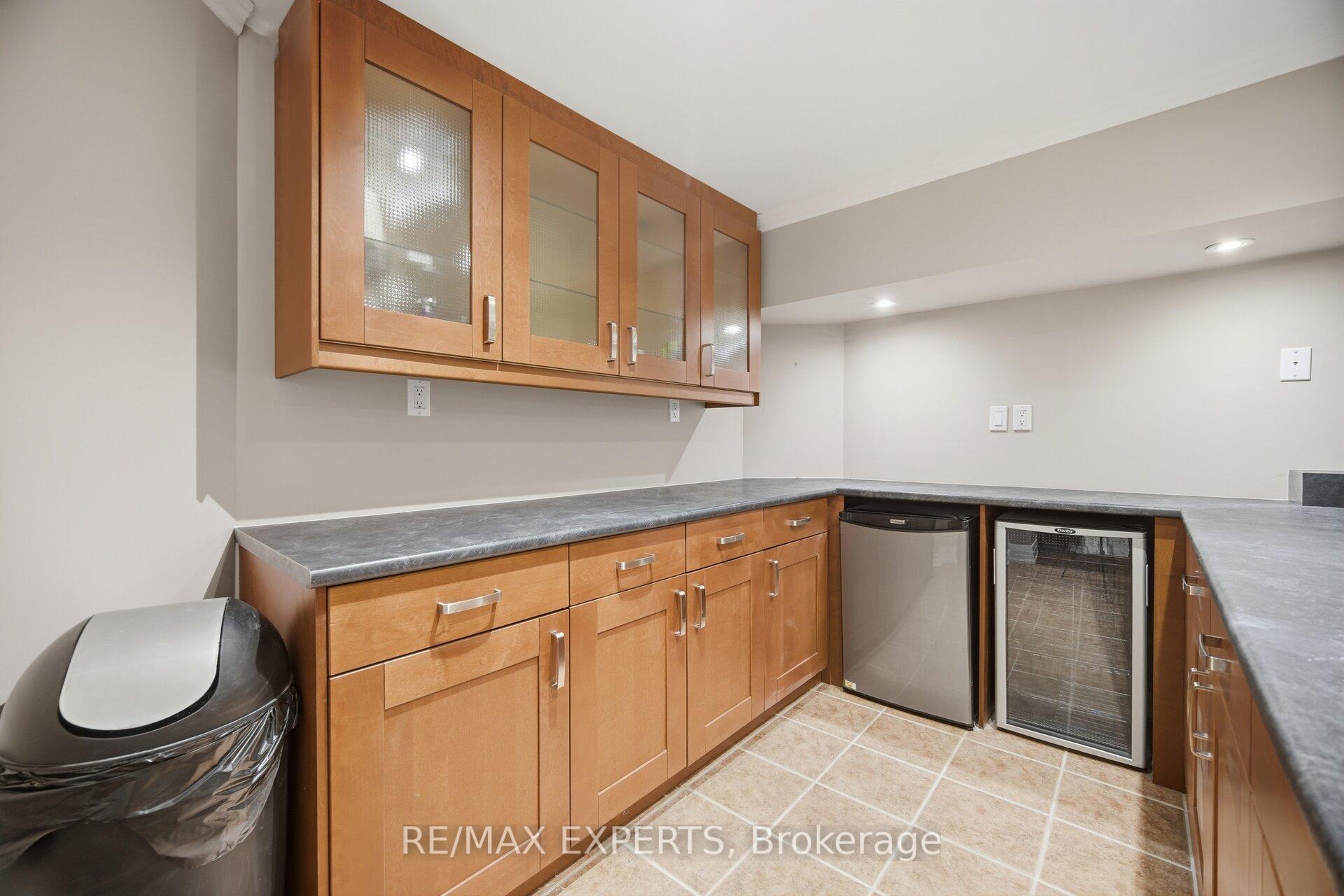 Photo 34 of 12 Kingfisher Court, Brampton, Snelgrove — HOMEH