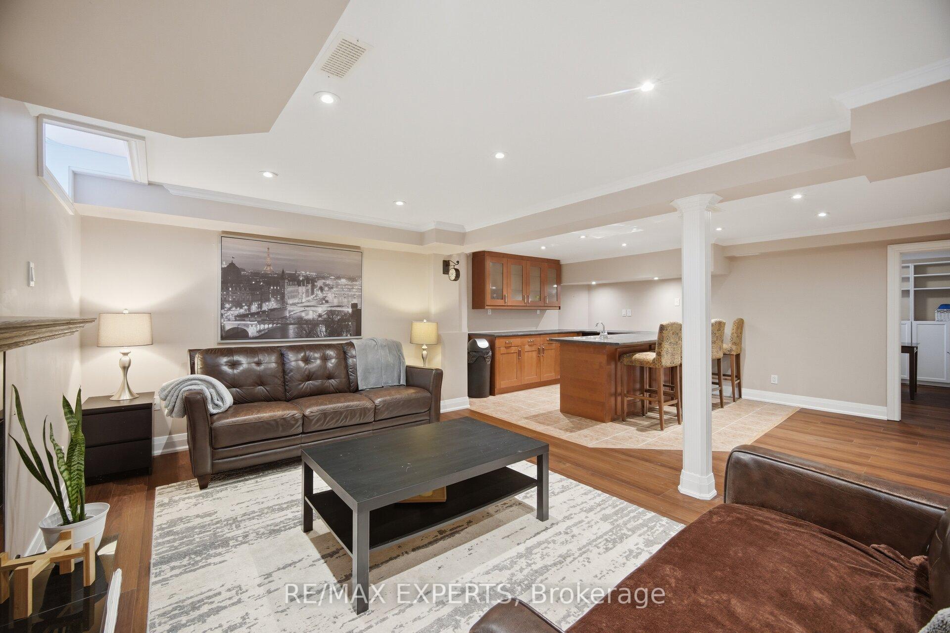 Photo 37 of 12 Kingfisher Court, Brampton, Snelgrove — HOMEH