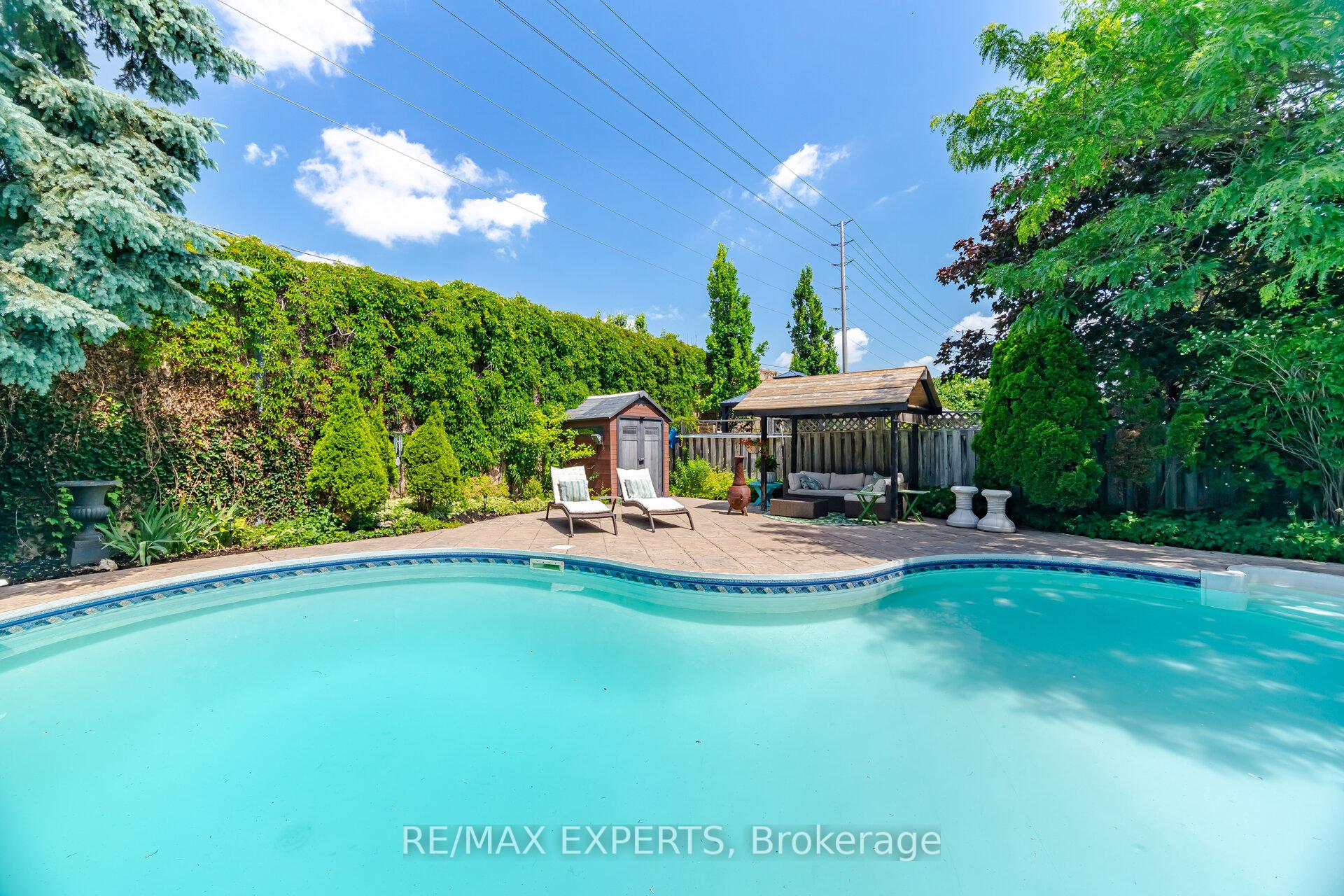 Photo 39 of 12 Kingfisher Court, Brampton, Snelgrove — HOMEH