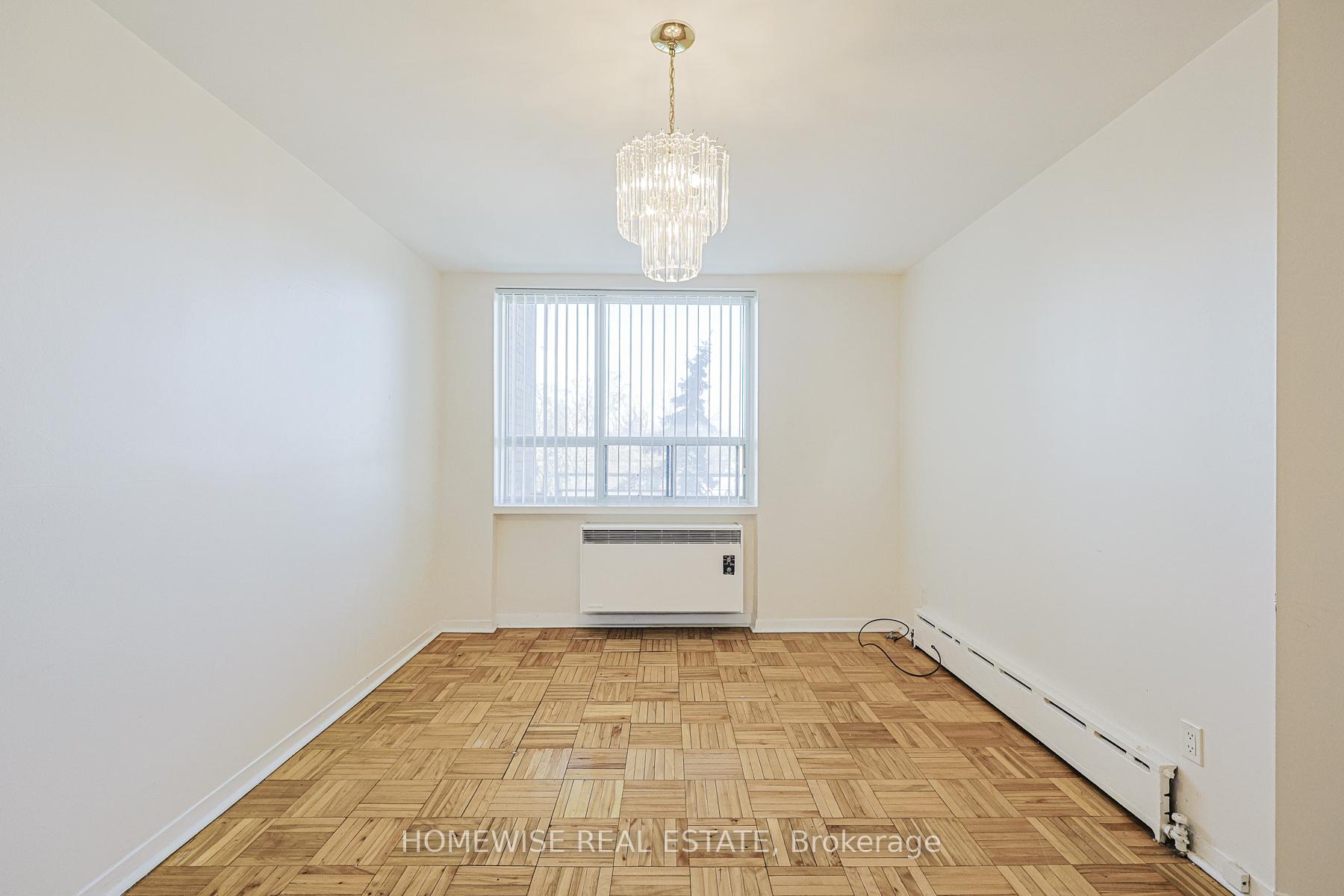 Photo 7 of Unit 714, 485 Kingston Road, Toronto, The Beaches — HOMEH
