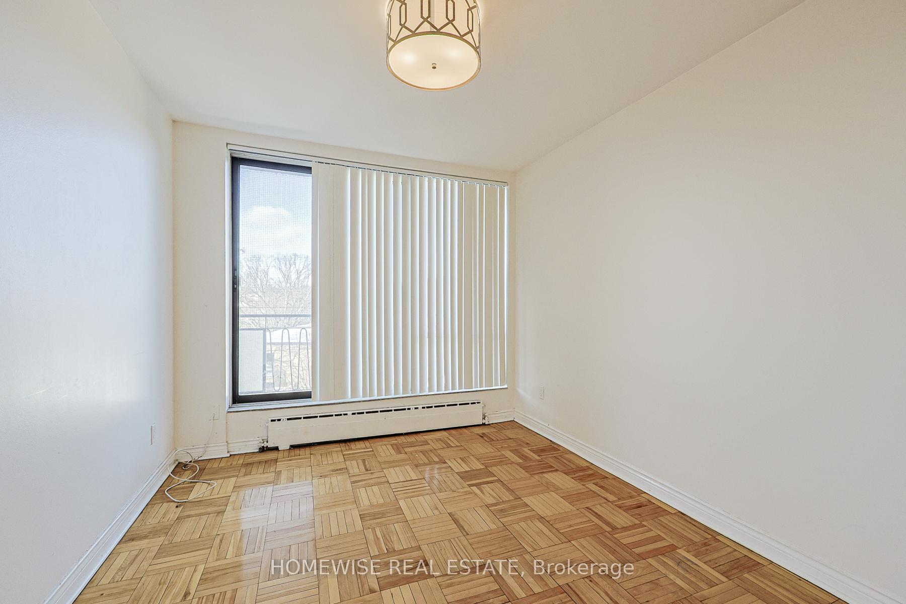 Photo 8 of Unit 714, 485 Kingston Road, Toronto, The Beaches — HOMEH