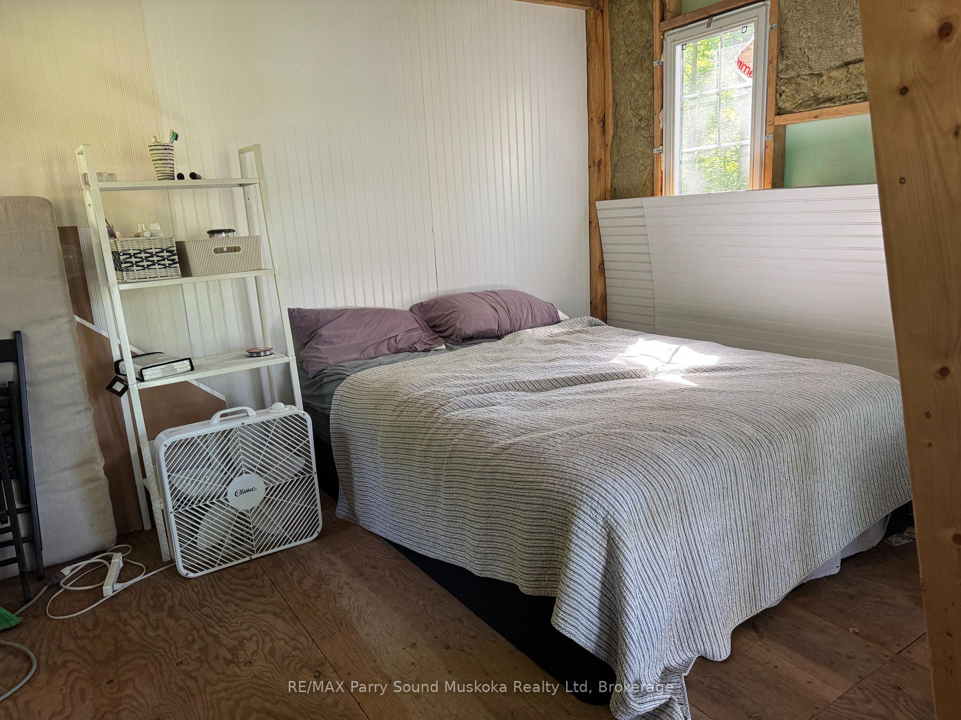 Photo 5 of 7 Bourbonnaise Island, Parry Sound Remote Area, Wilson — HOMEH