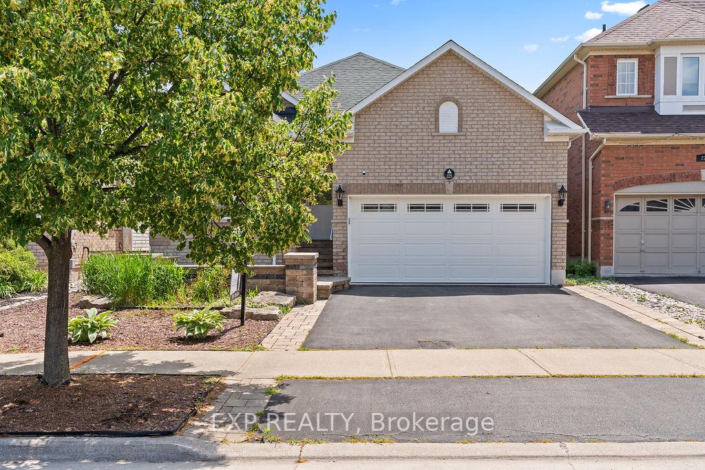 Photo 1 of 225 Ellis Crescent, Milton, Dempsey — HOMEH
