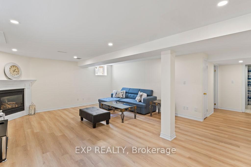 Photo 31 of 225 Ellis Crescent, Milton, Dempsey — HOMEH