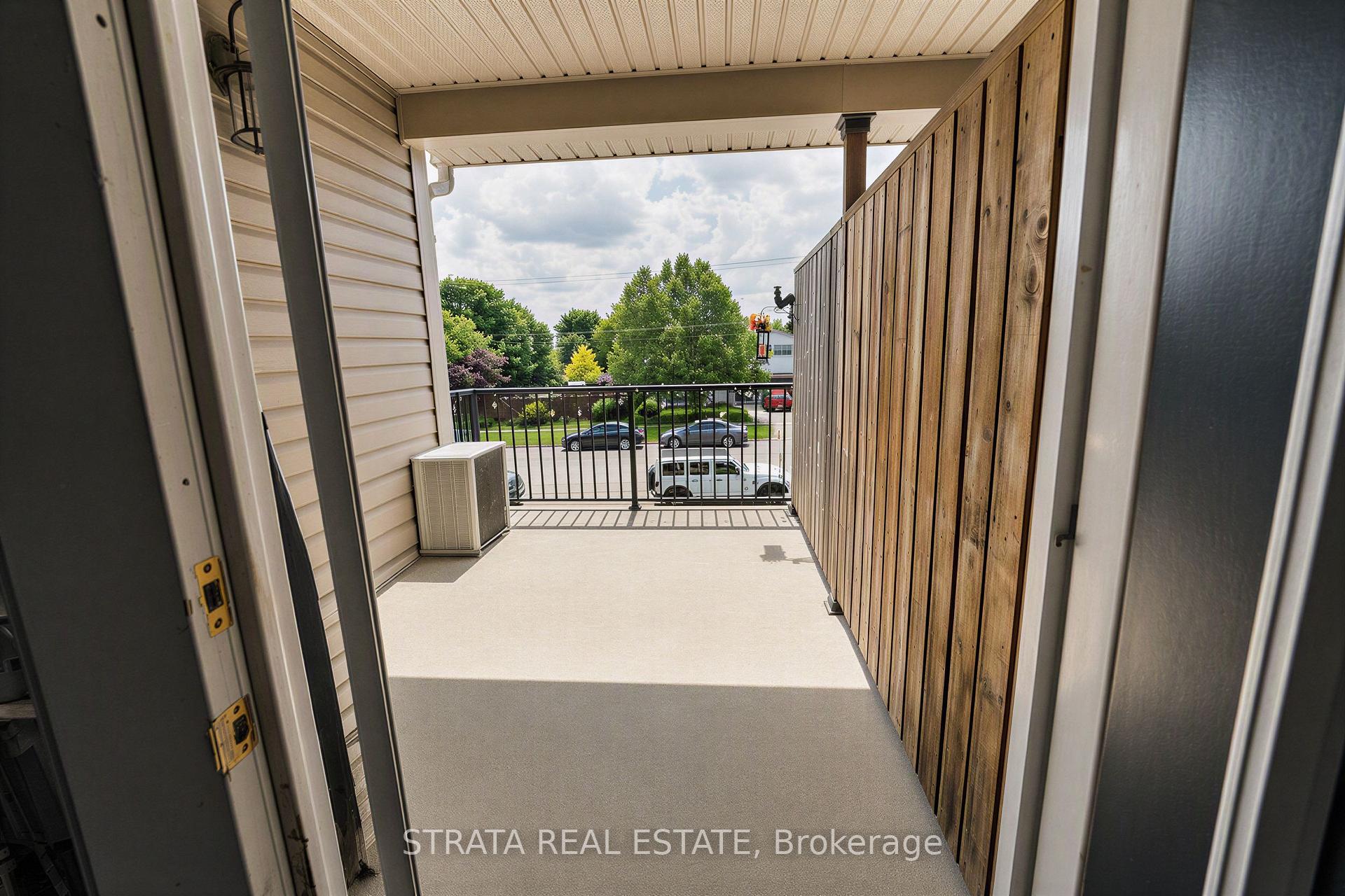 Photo 8 of 628A Woodlawn Road E, Guelph, Victoria North — HOMEH