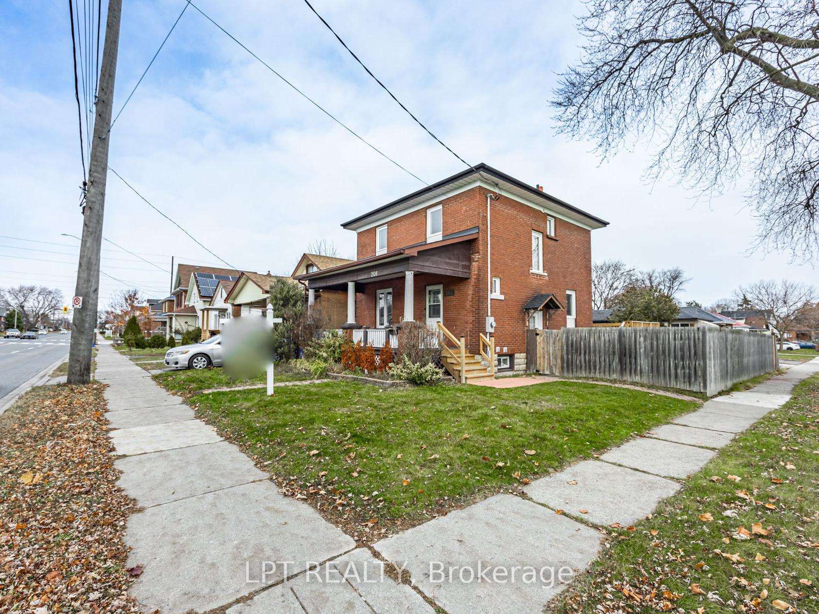 Photo 10 of 201 Ritson Road S, Oshawa, Central — HOMEH