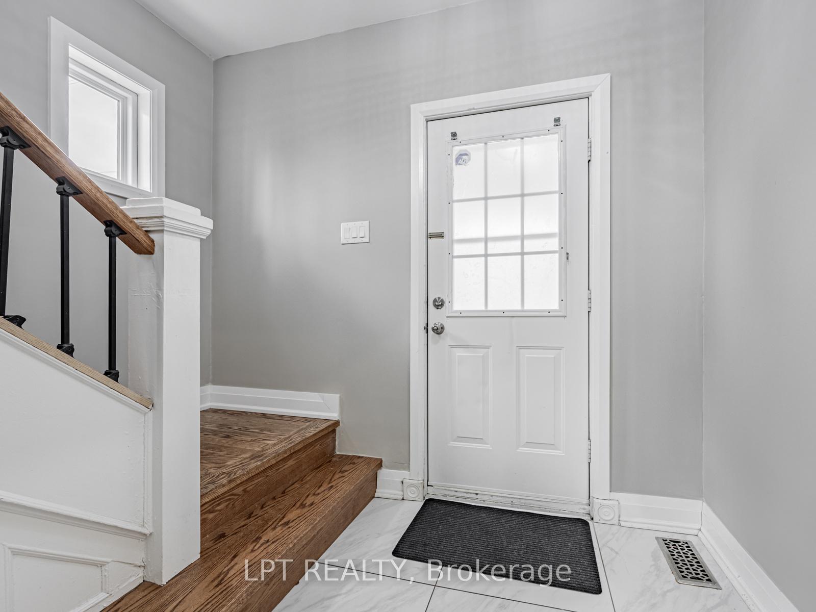 Photo 15 of 201 Ritson Road S, Oshawa, Central — HOMEH