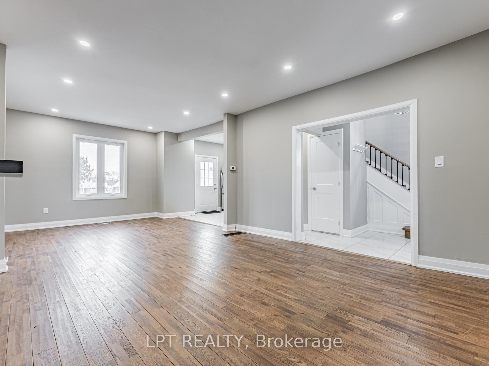 Photo 18 of 201 Ritson Road S, Oshawa, Central — HOMEH