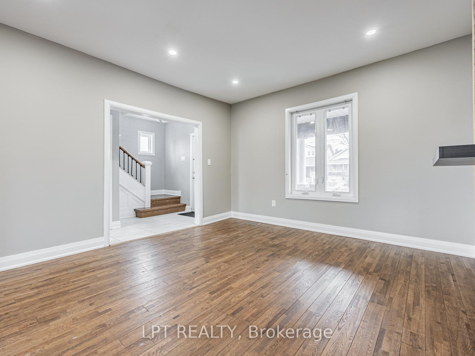 Photo 19 of 201 Ritson Road S, Oshawa, Central — HOMEH