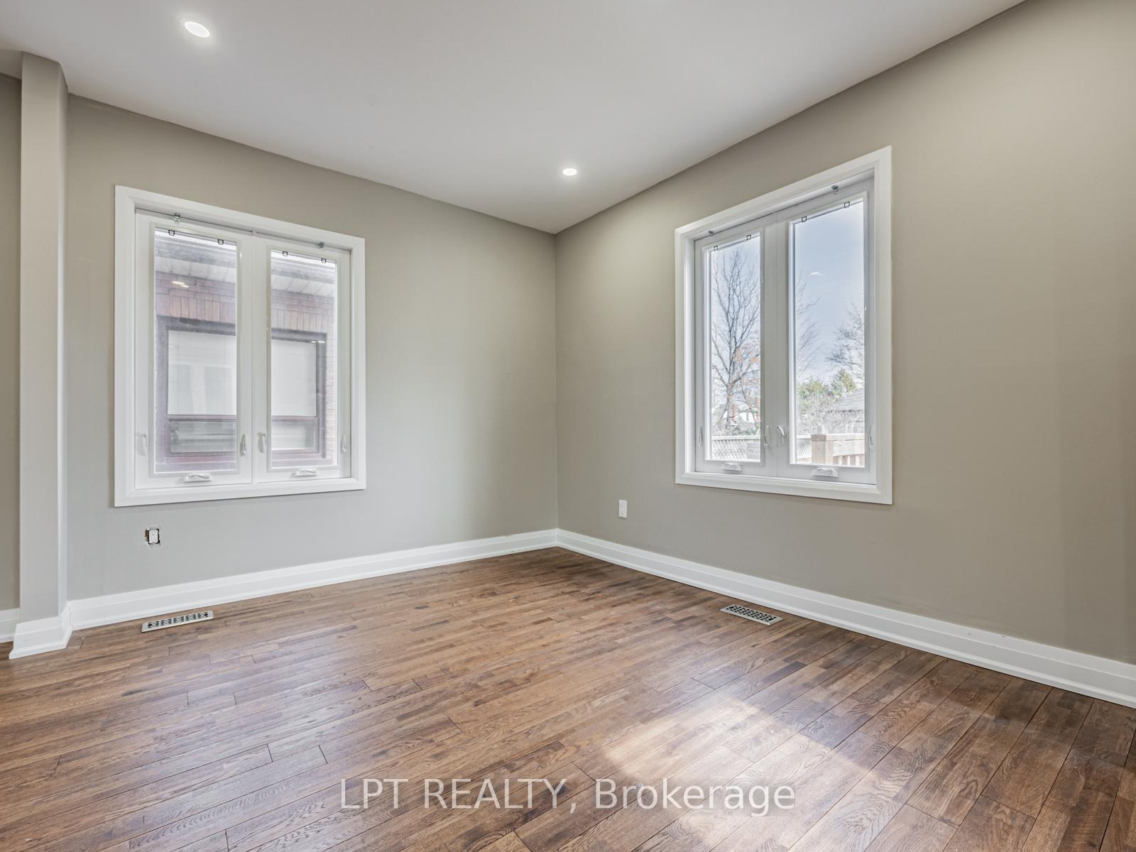 Photo 24 of 201 Ritson Road S, Oshawa, Central — HOMEH
