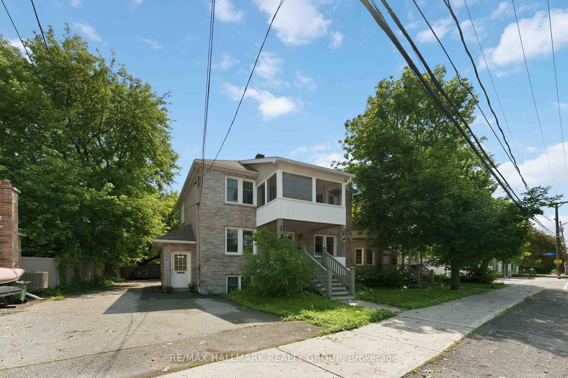 Photo 1 of Unit 1, 1079 North River Road, Ottawa, Overbrook — HOMEH