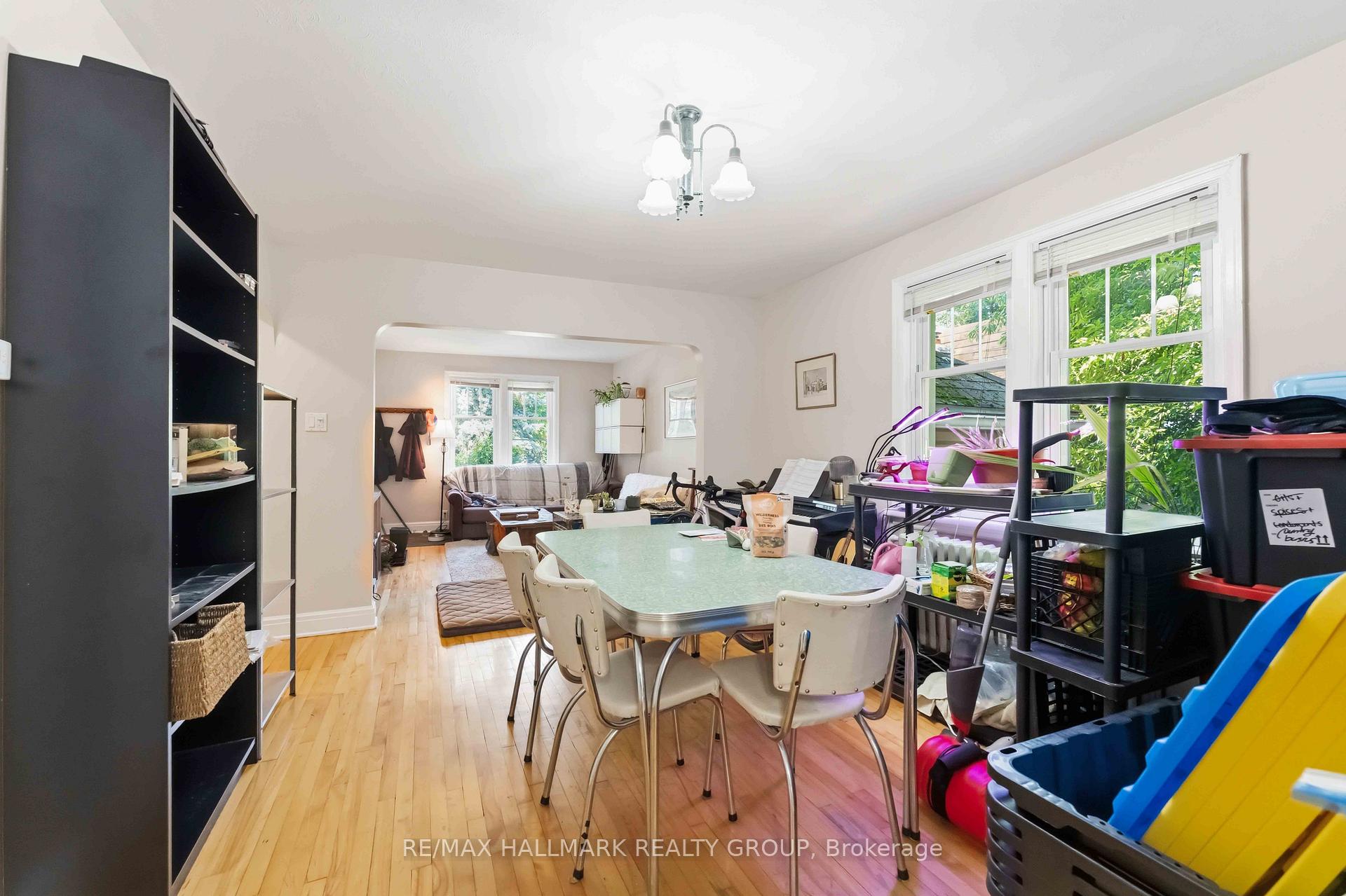 Photo 5 of Unit 1, 1079 North River Road, Ottawa, Overbrook — HOMEH