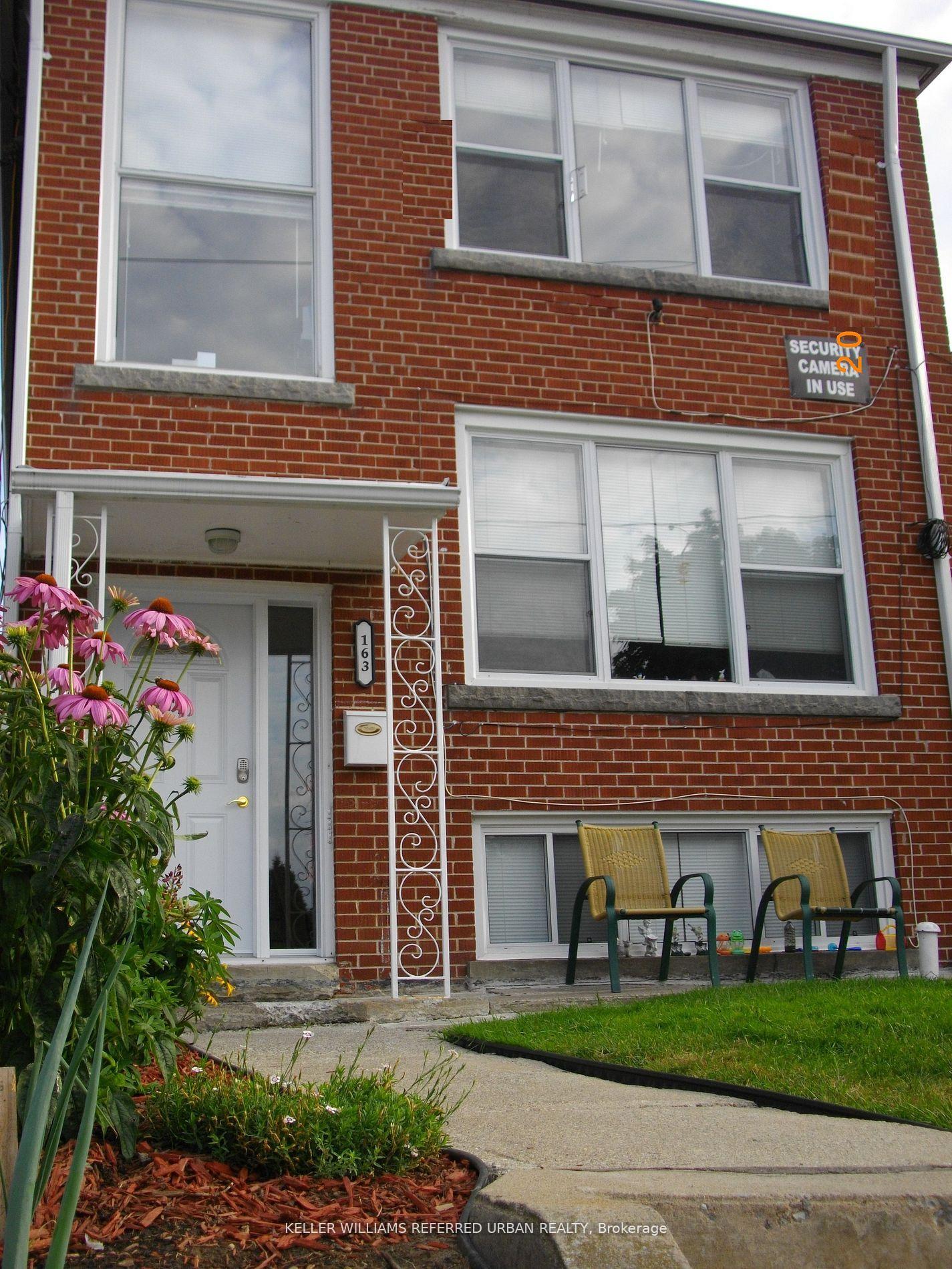 Front of Unit Lower, 163 Livingstone Avenue