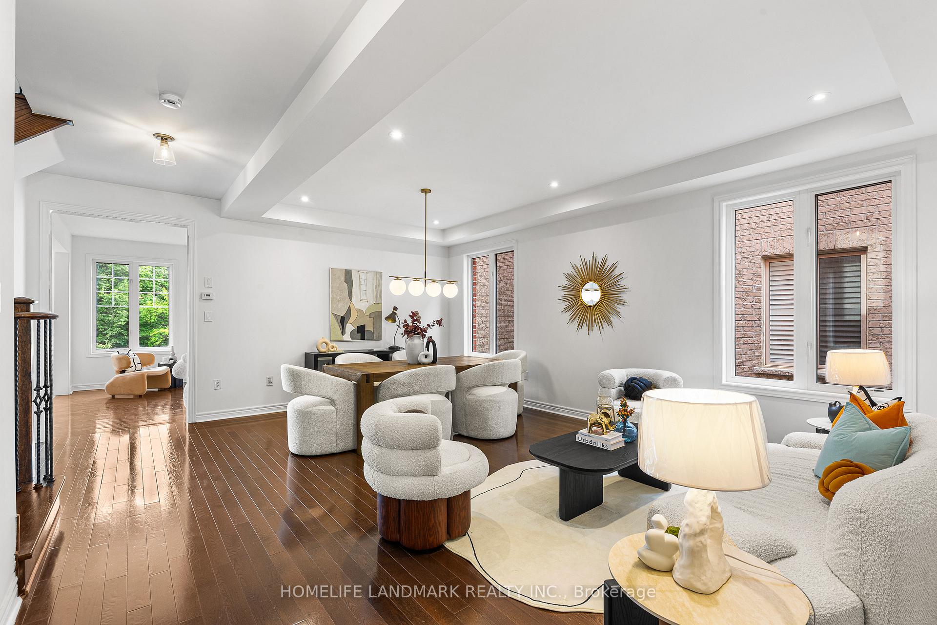 Photo 9 of 125 Roy Harper Avenue, Aurora, Rural Aurora — HOMEH