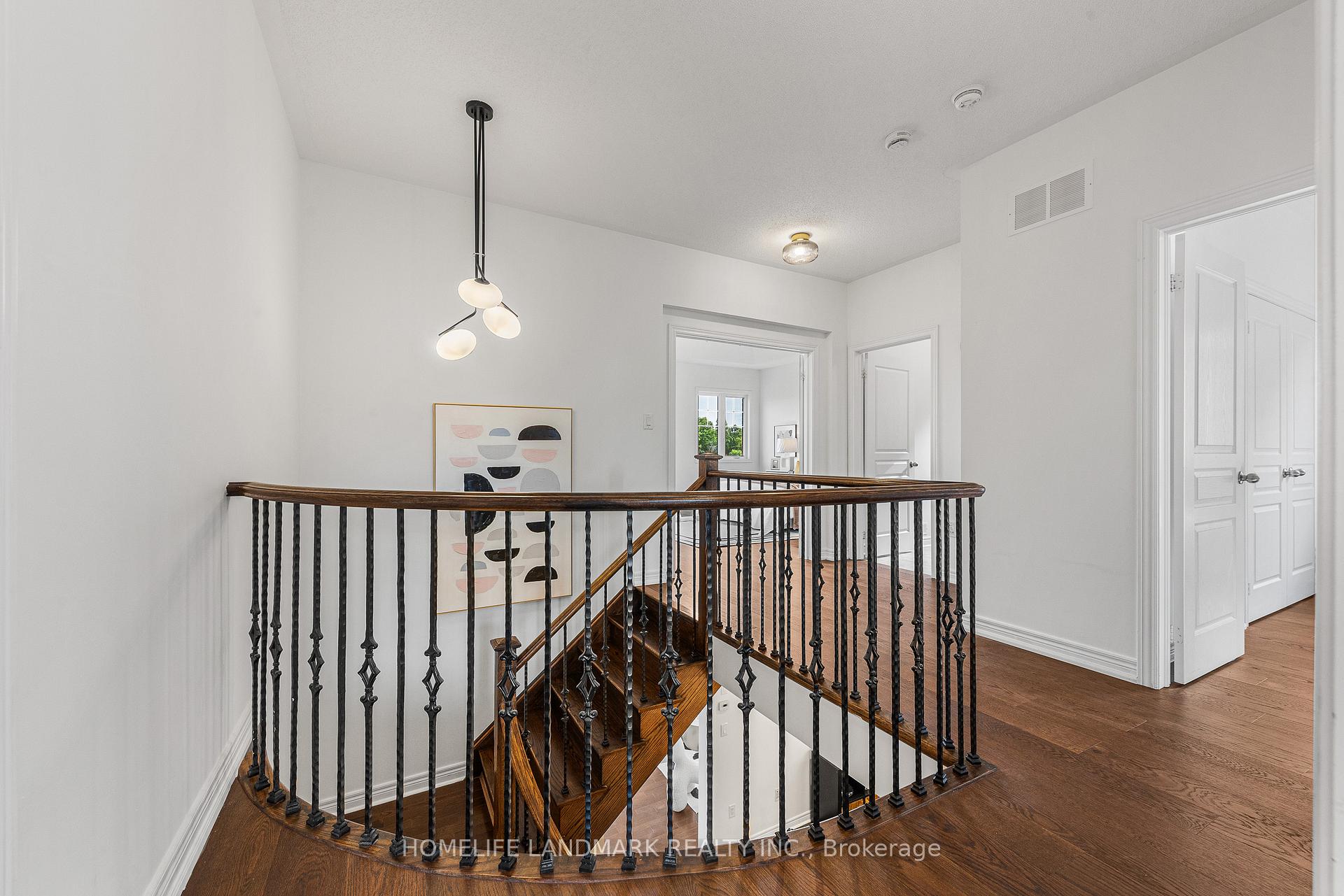 Photo 25 of 125 Roy Harper Avenue, Aurora, Rural Aurora — HOMEH