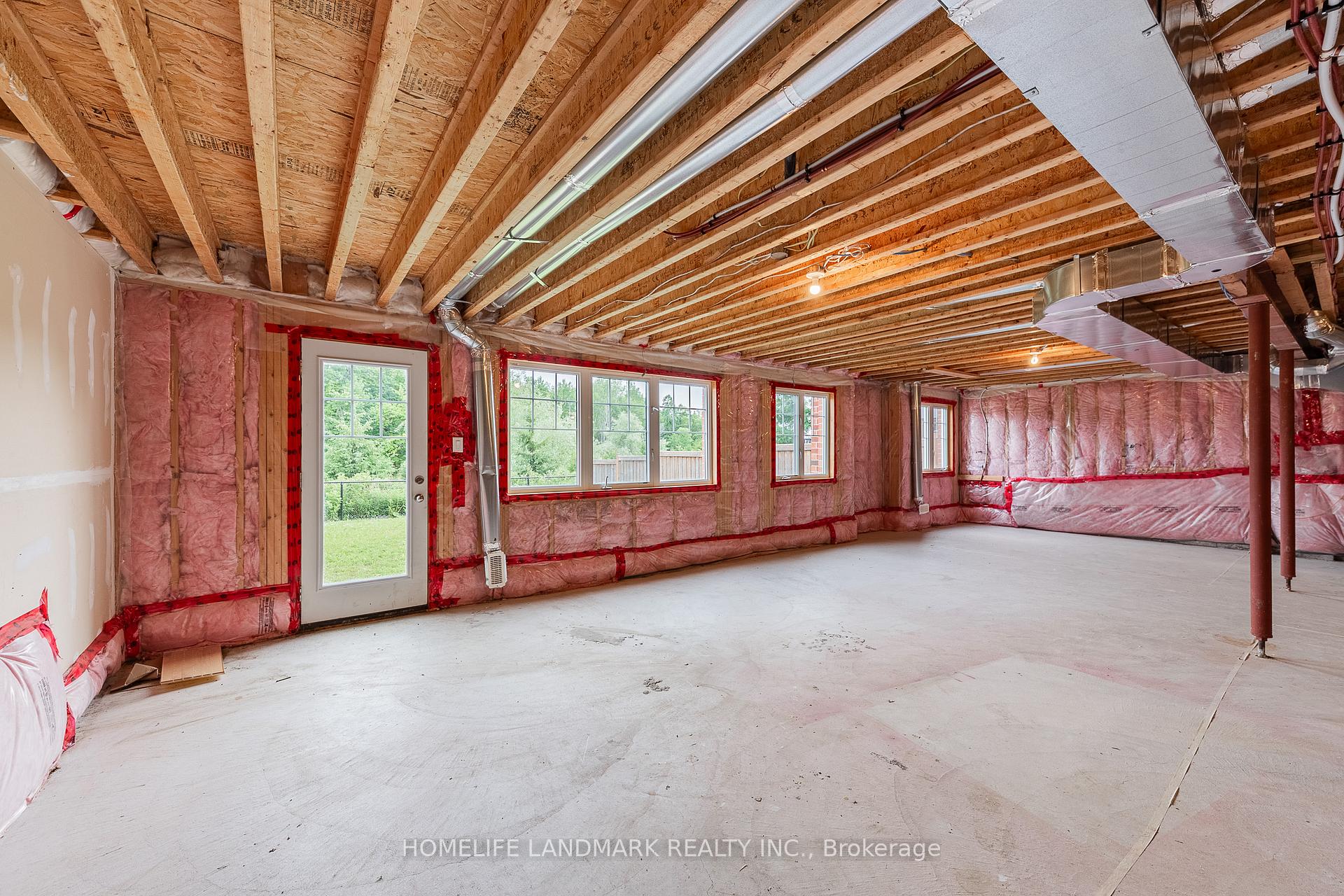 Photo 43 of 125 Roy Harper Avenue, Aurora, Rural Aurora — HOMEH