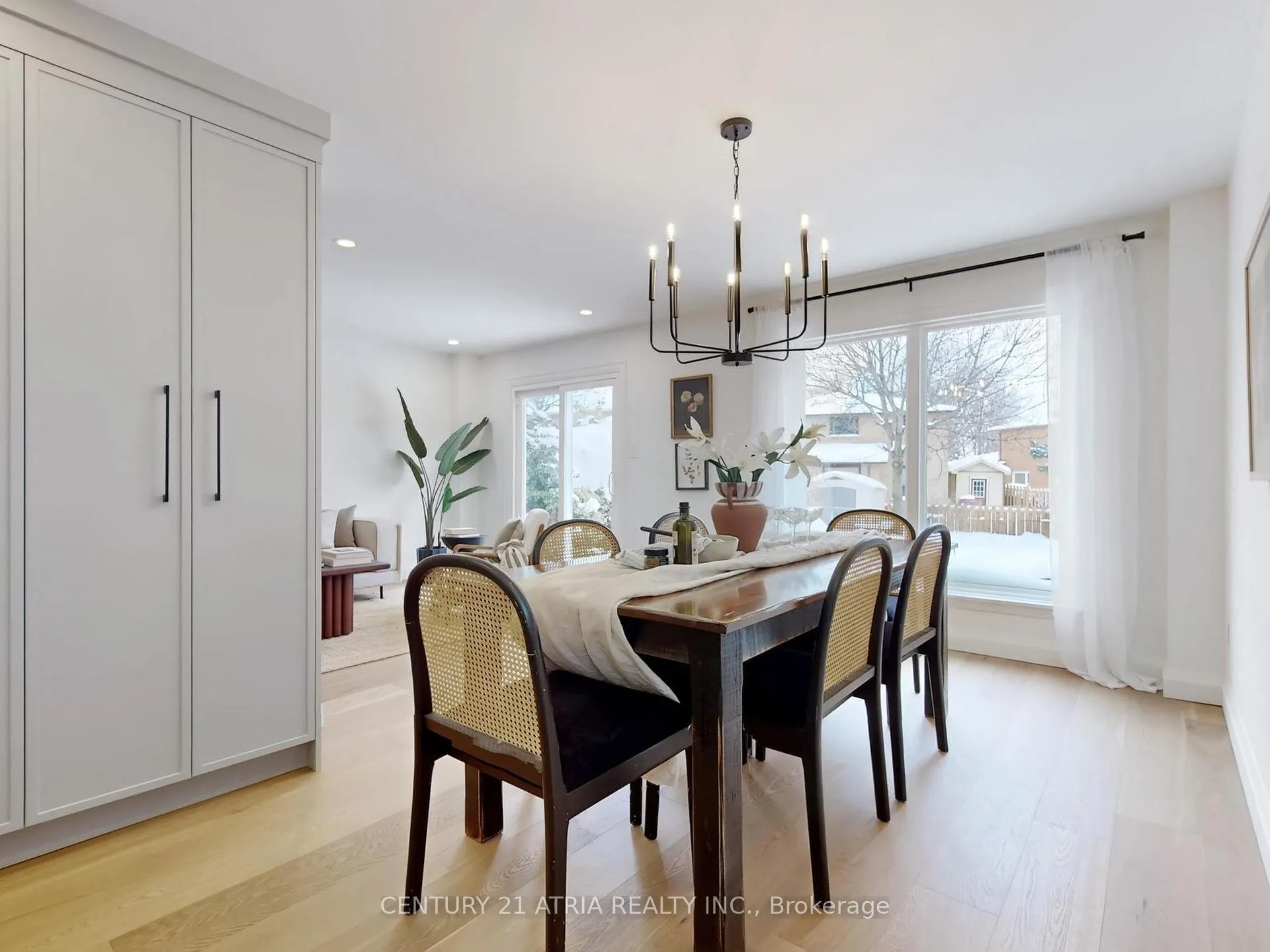 Photo 16 of 130 Major Buttons Drive, Markham, Sherwood-Amberglen — HOMEH