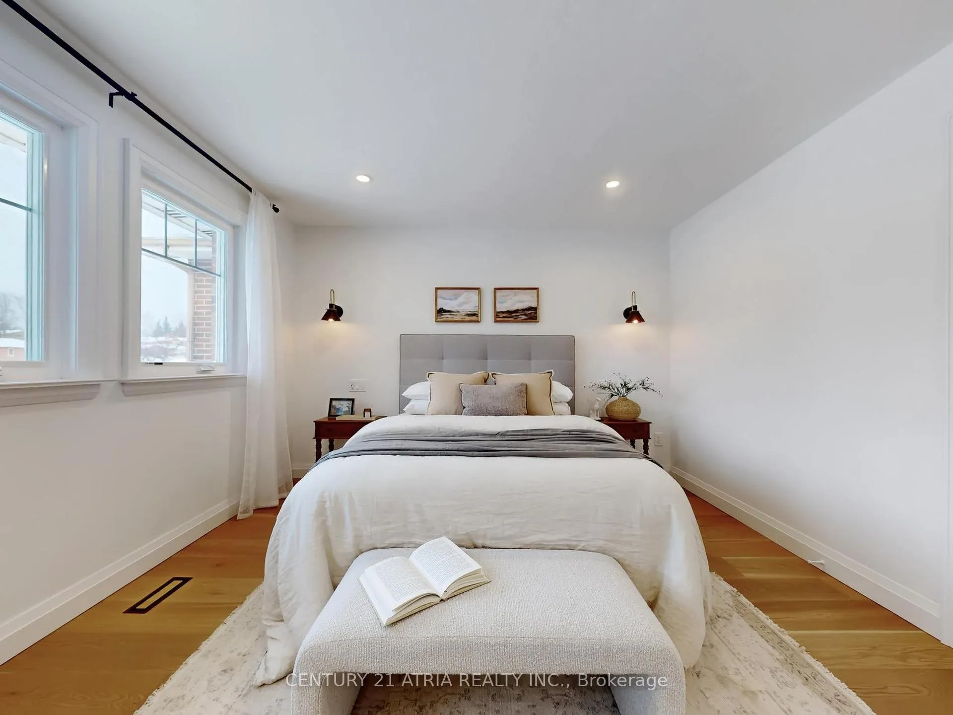 Photo 25 of 130 Major Buttons Drive, Markham, Sherwood-Amberglen — HOMEH