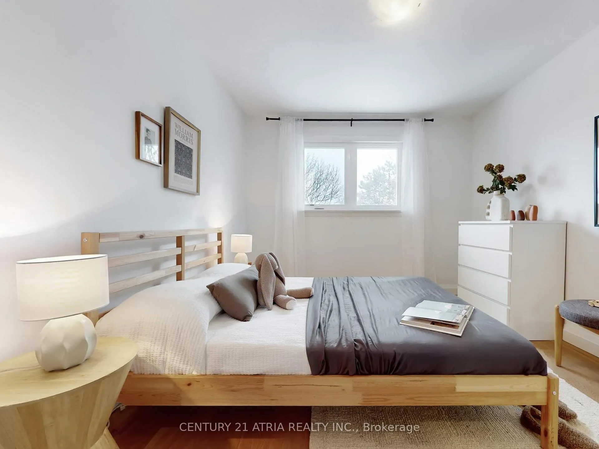 Photo 32 of 130 Major Buttons Drive, Markham, Sherwood-Amberglen — HOMEH