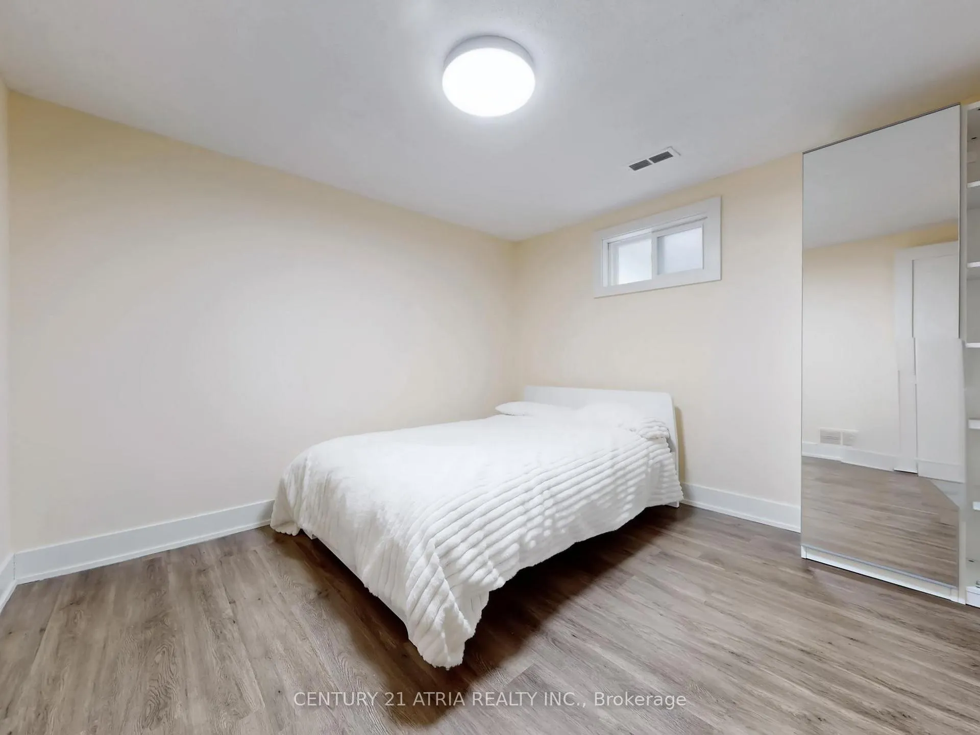 Photo 39 of 130 Major Buttons Drive, Markham, Sherwood-Amberglen — HOMEH