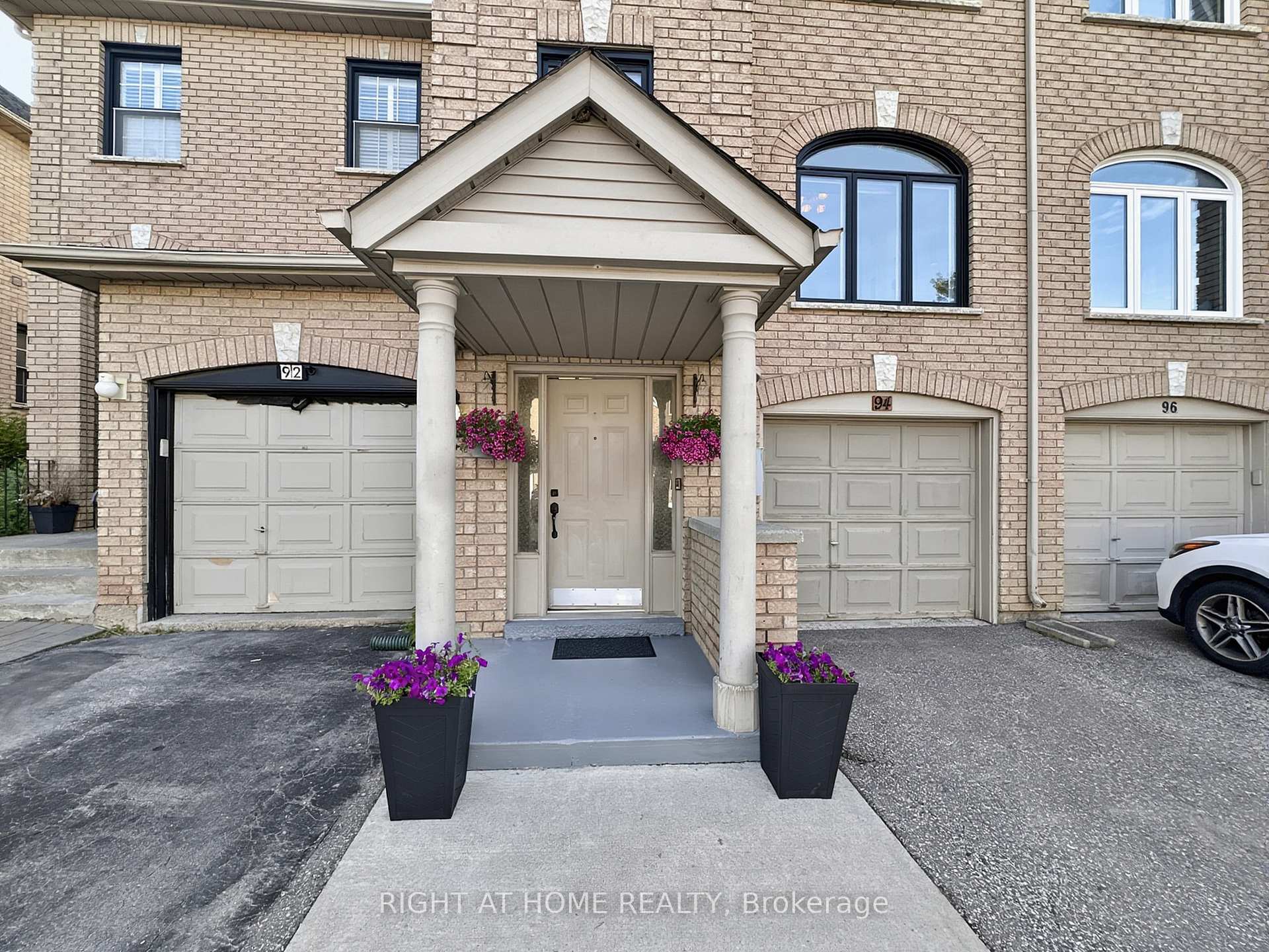 Photo 22 of 94 Provincial Place, Brampton, Northgate — HOMEH