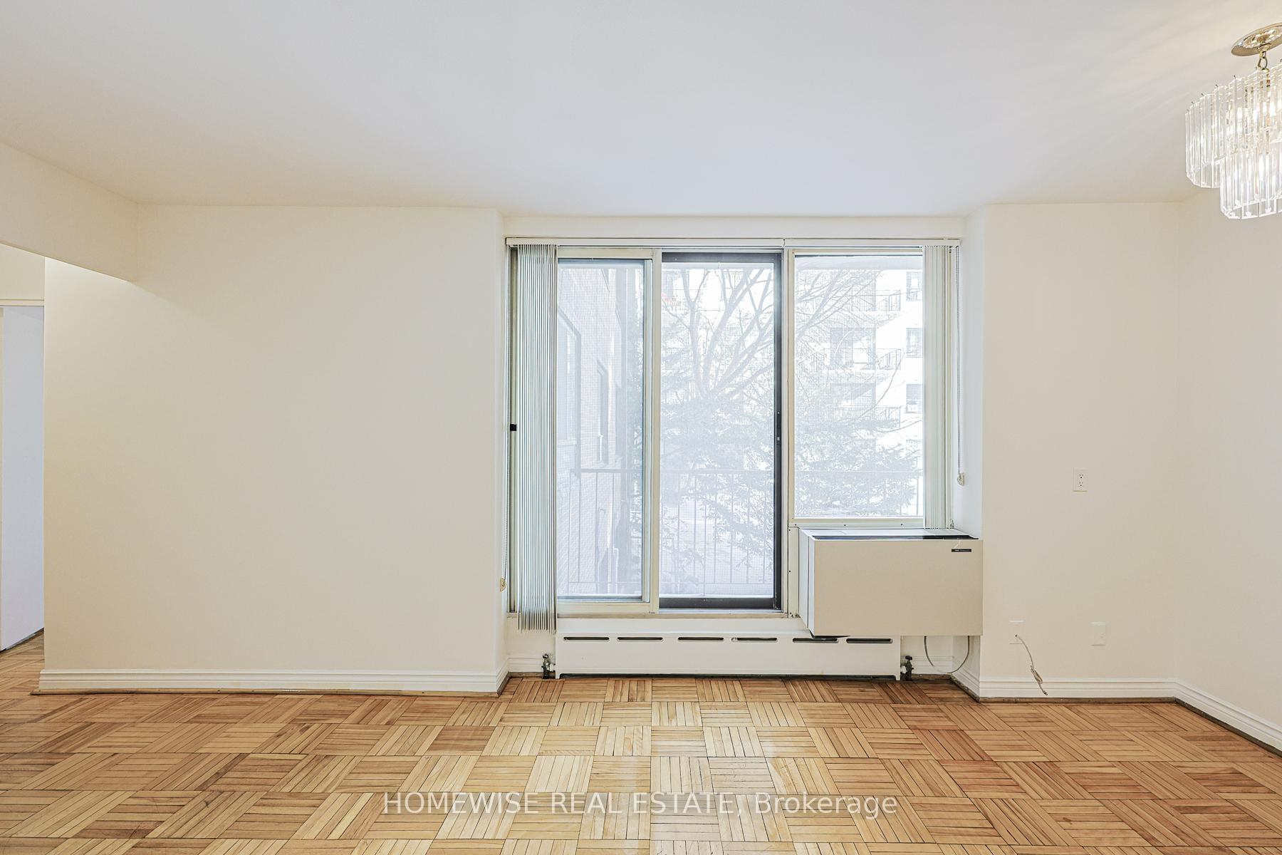 Photo 6 of Unit 506, 485 Kingston Road, Toronto, The Beaches — HOMEH