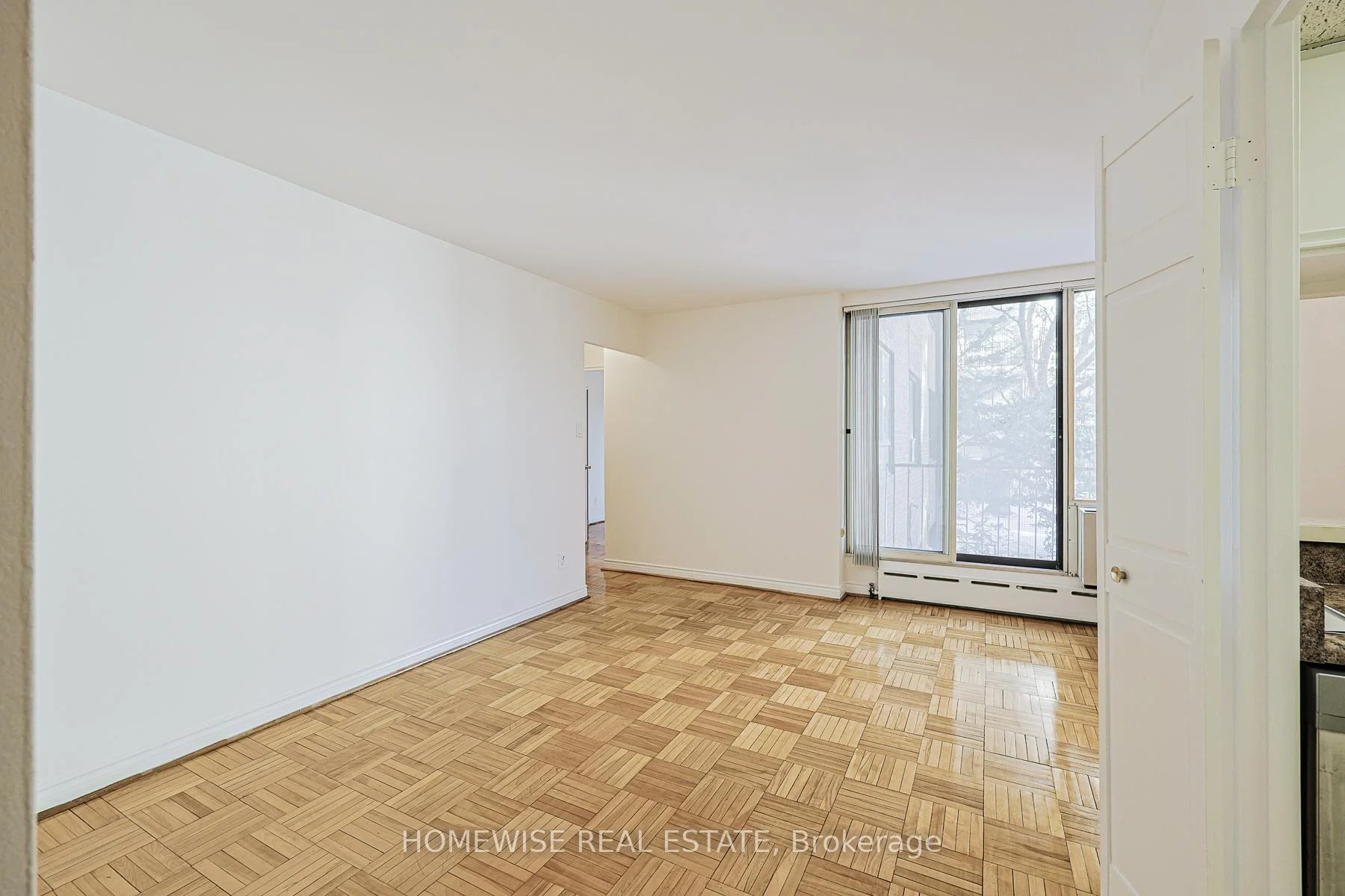 Photo 16 of Unit 506, 485 Kingston Road, Toronto, The Beaches — HOMEH