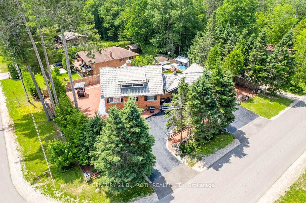 Photo 46 of 31 Robern Avenue, Tiny, Rural Tiny — HOMEH