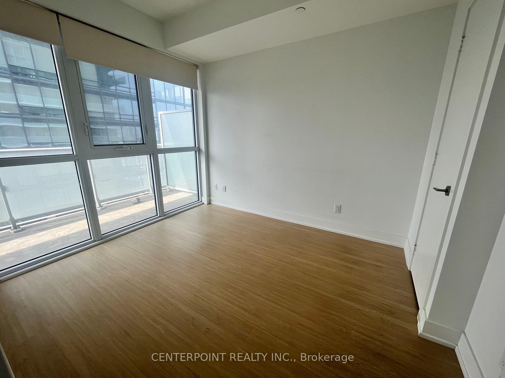Photo 8 of Unit 3013, 7 Grenville Street, Toronto, Bay Street Corridor — HOMEH