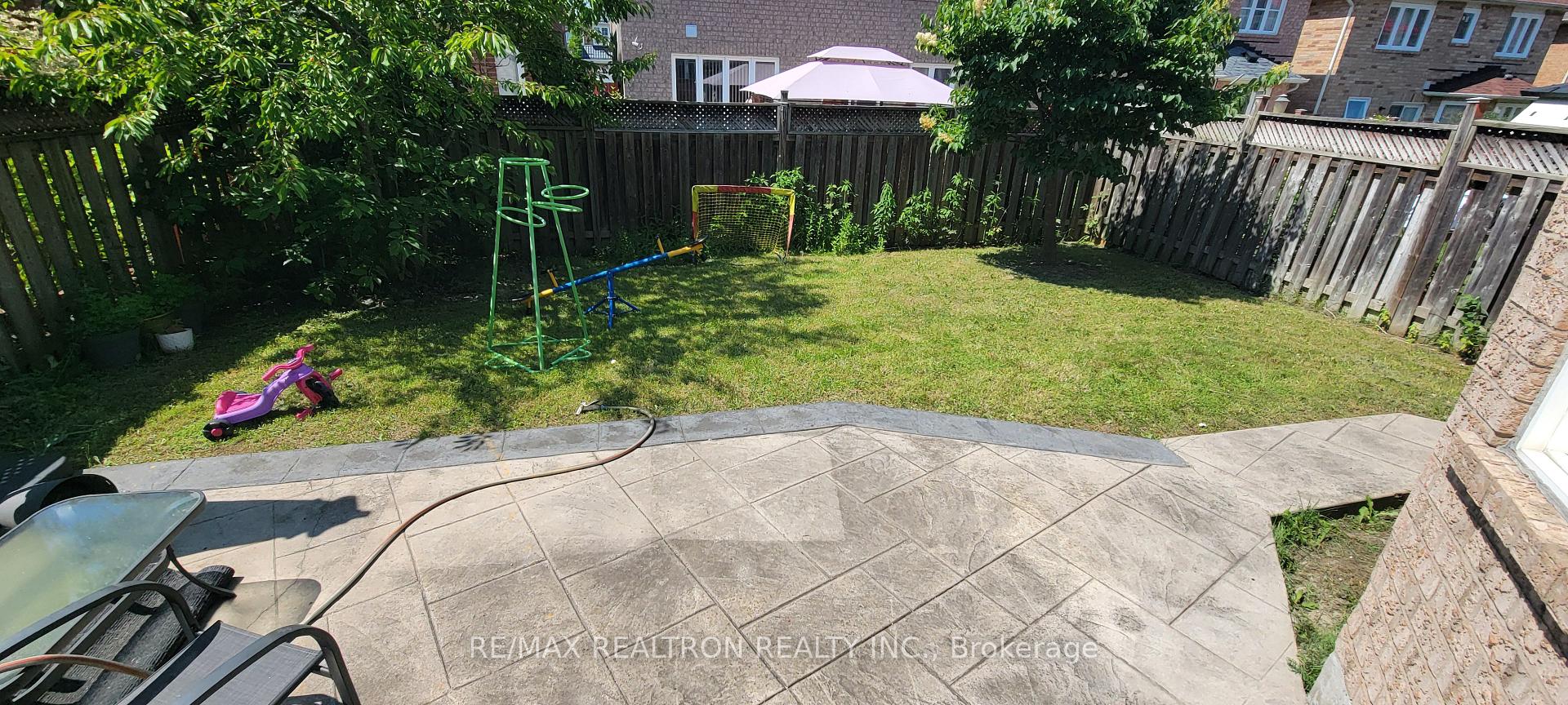 Photo 2 of Unit Main, 78 Rouge River Drive, Scarborough, Rouge — HOMEH