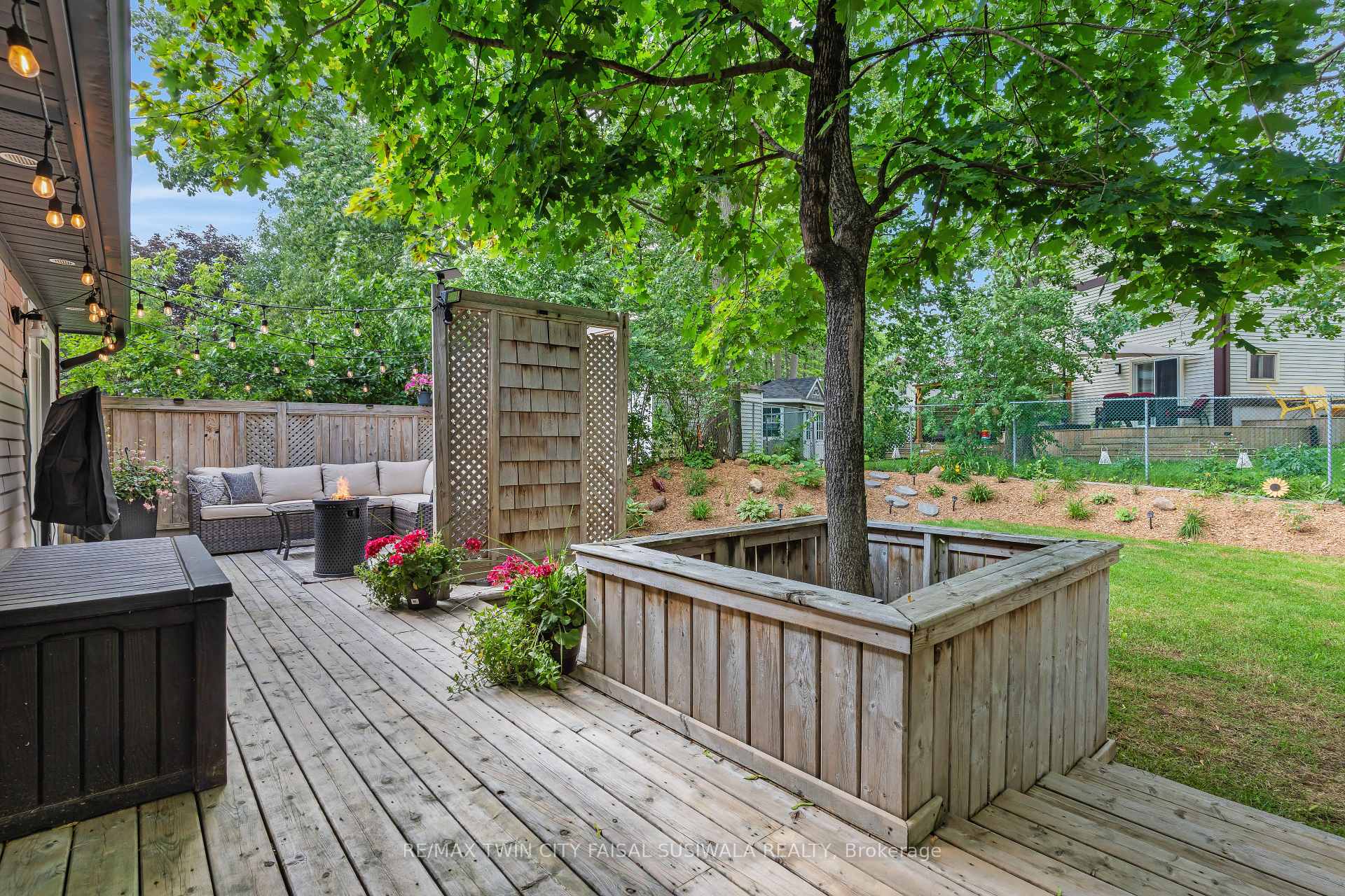 Photo 9 of 64 Cindy Avenue, Cambridge, Grow Community Centre — HOMEH