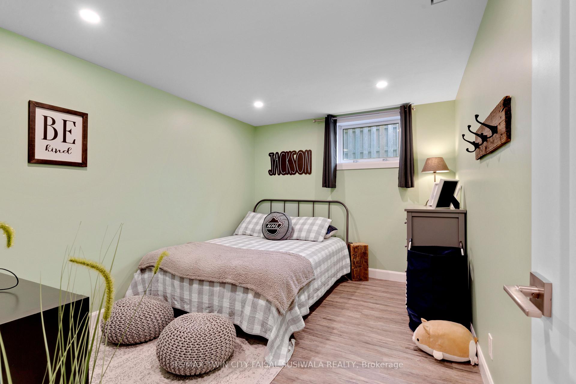 Photo 36 of 64 Cindy Avenue, Cambridge, Grow Community Centre — HOMEH