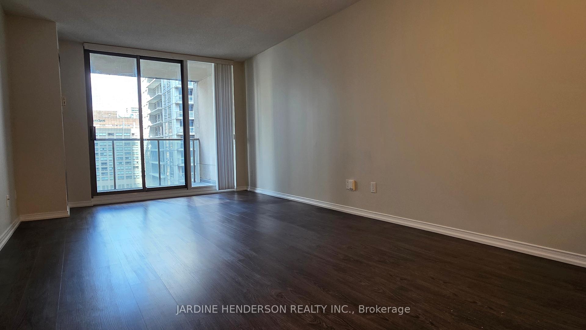 Photo 5 of Unit 1502, 750 Bay Street, Toronto, Bay Street Corridor — HOMEH