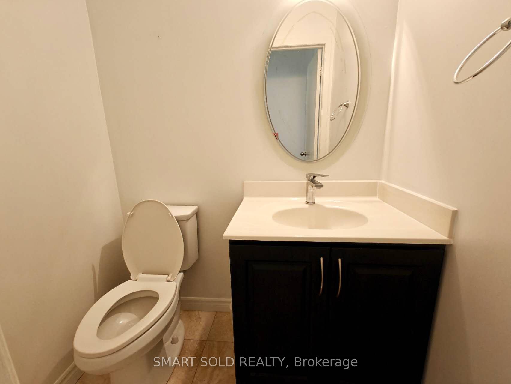 Photo 6 of 67 Emmeloord Crescent, Markham, Unionville — HOMEH