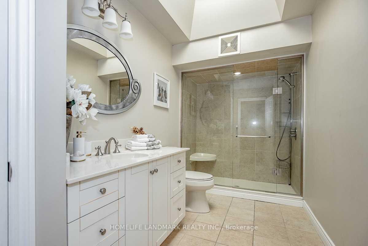 Photo 12 of 2301 Bennington Gate, Oakville, Ford — HOMEH
