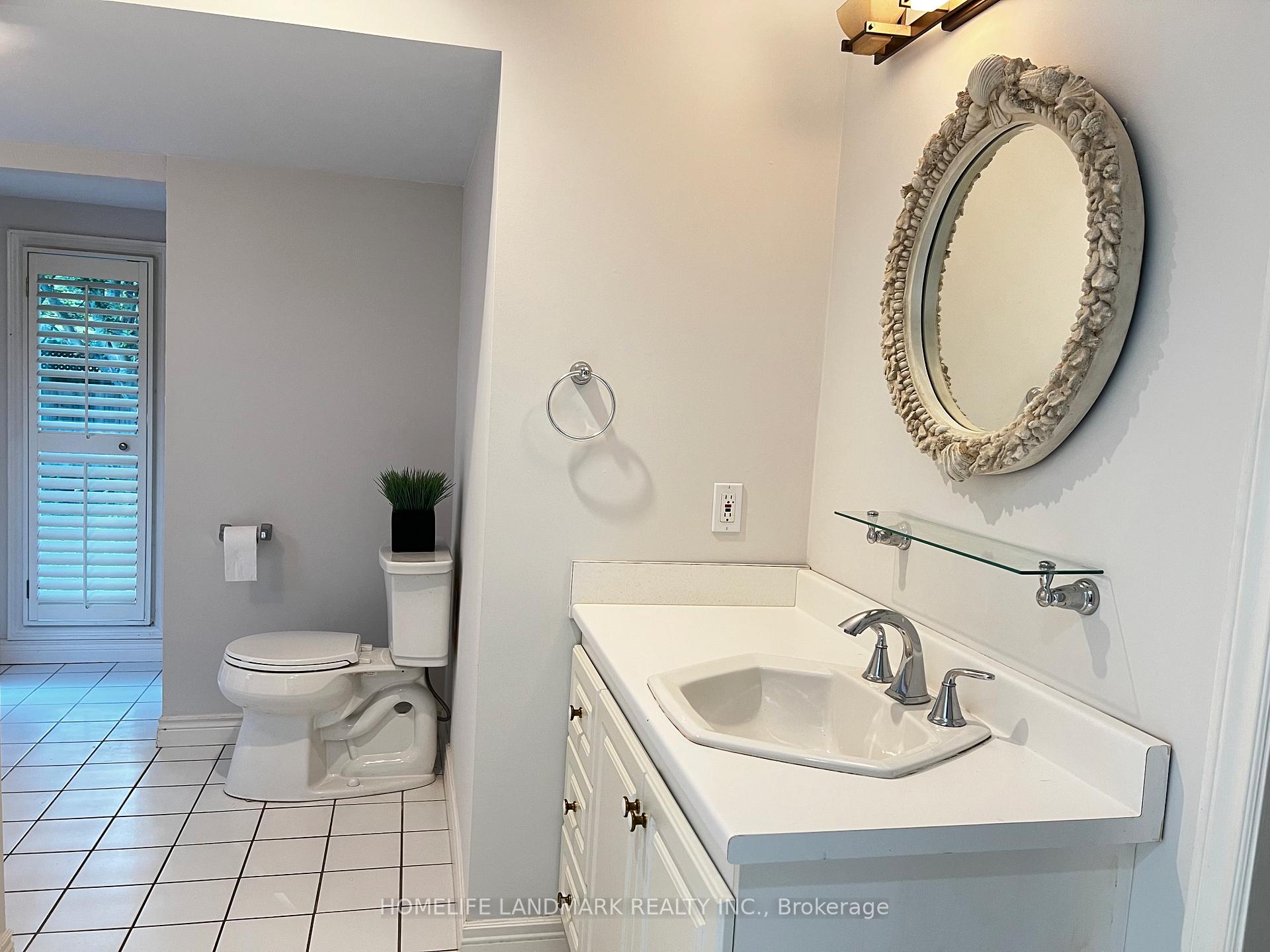 Photo 16 of 2301 Bennington Gate, Oakville, Ford — HOMEH