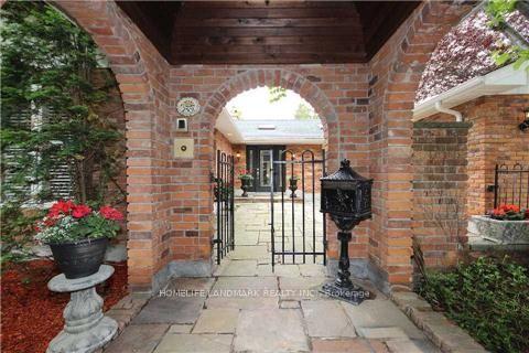 Photo 20 of 2301 Bennington Gate, Oakville, Ford — HOMEH