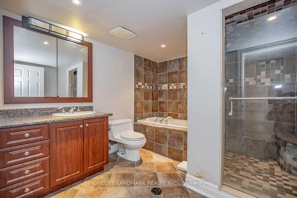 Photo 25 of 2301 Bennington Gate, Oakville, Ford — HOMEH
