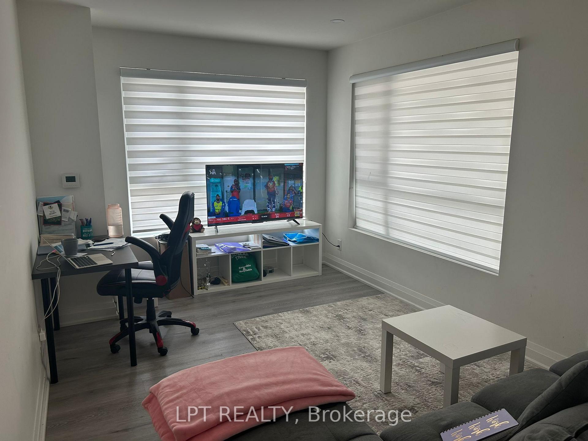 Photo 6 of Unit 218, 58 Lakeside Terrace, Barrie, Little Lake — HOMEH