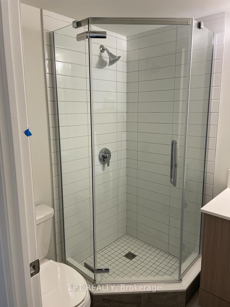 Photo 10 of Unit 218, 58 Lakeside Terrace, Barrie, Little Lake — HOMEH