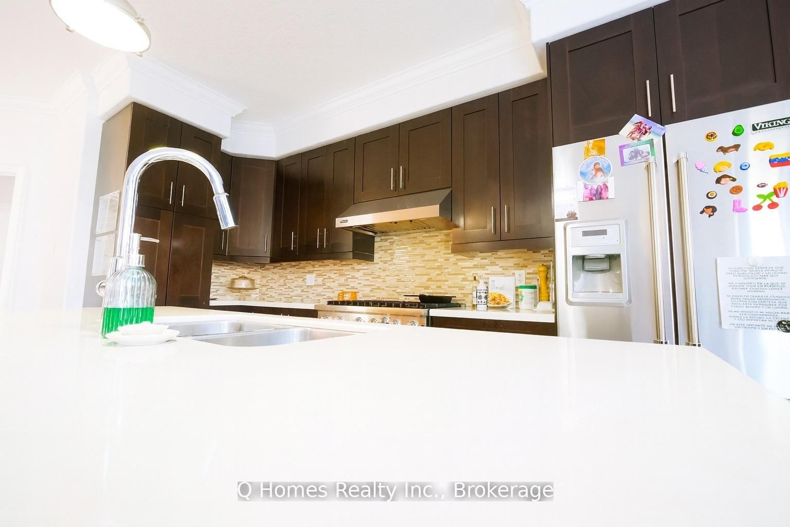 Photo 11 of 33 Graihawk Drive, Barrie, Ardagh — HOMEH