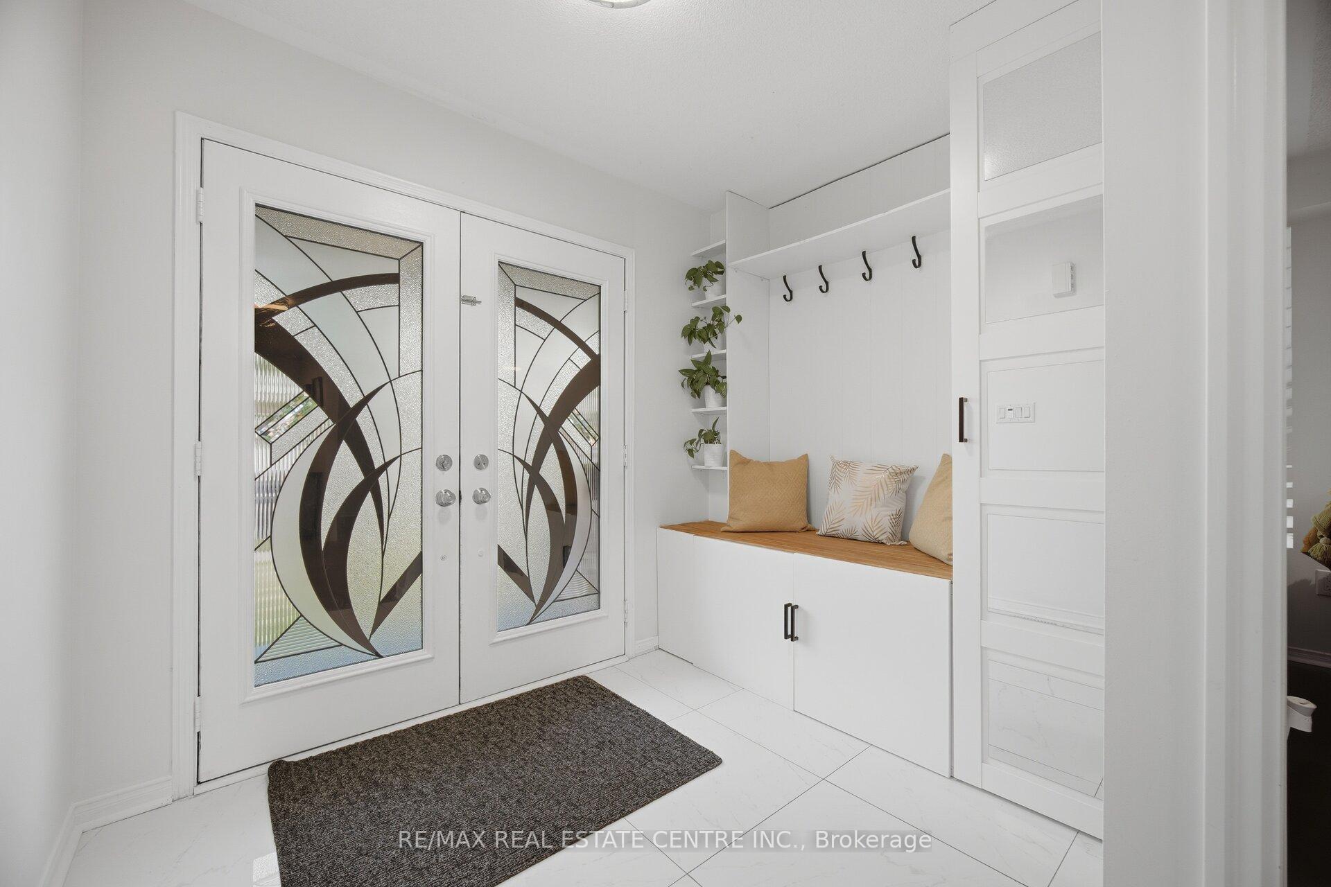 Photo 5 of 71 Barrett Avenue, Brantford, Echo Place — HOMEH