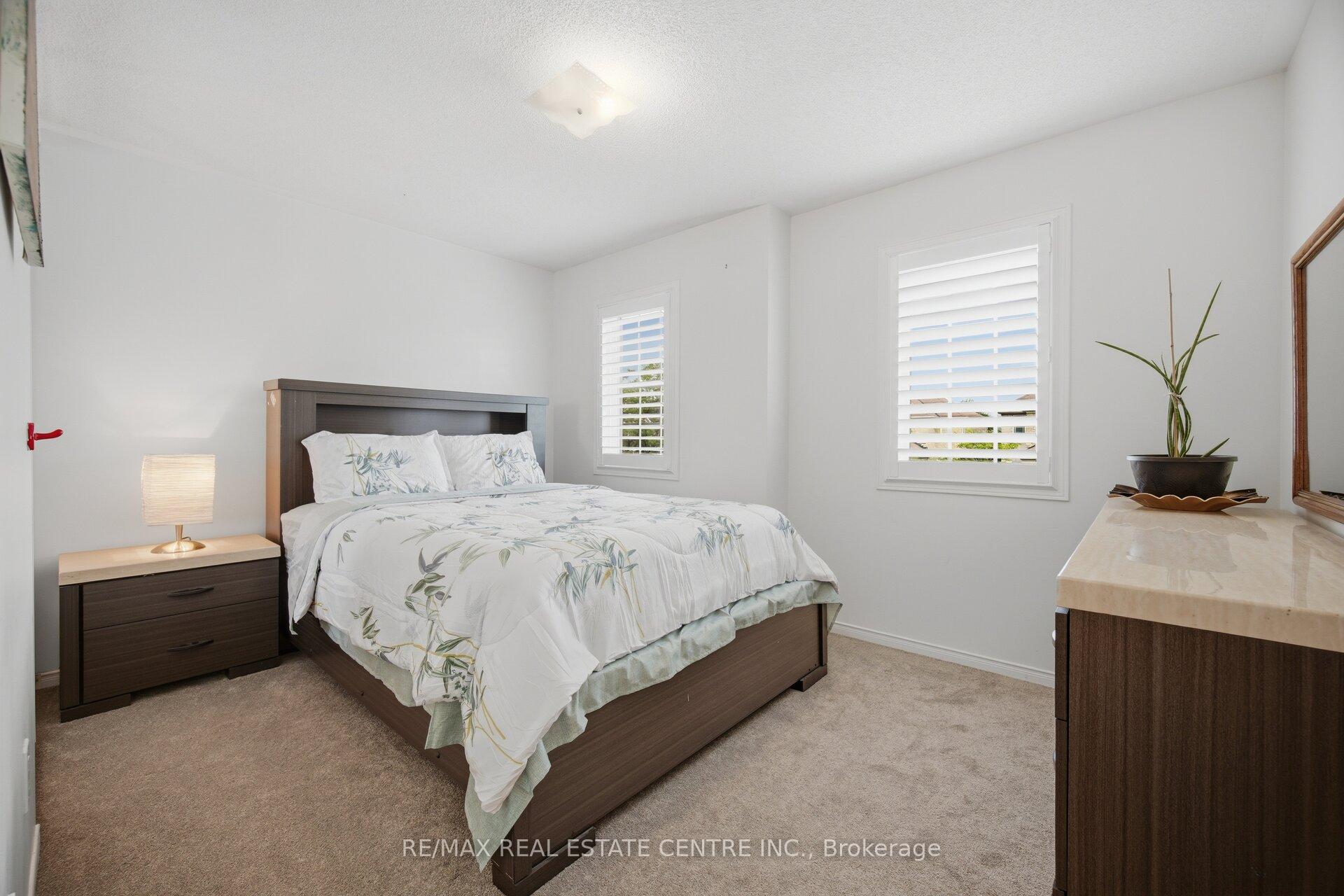 Photo 34 of 71 Barrett Avenue, Brantford, Echo Place — HOMEH