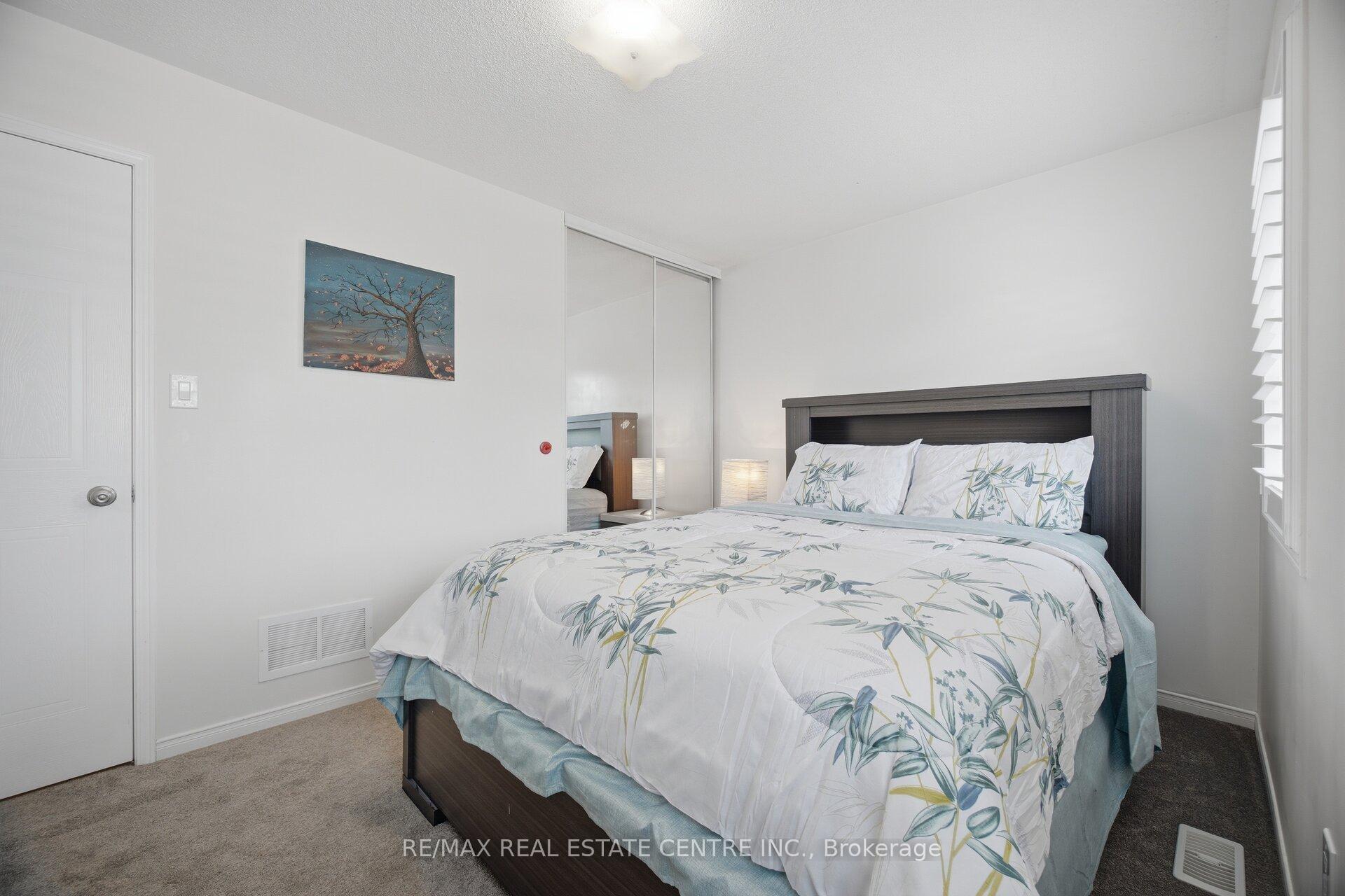 Photo 35 of 71 Barrett Avenue, Brantford, Echo Place — HOMEH