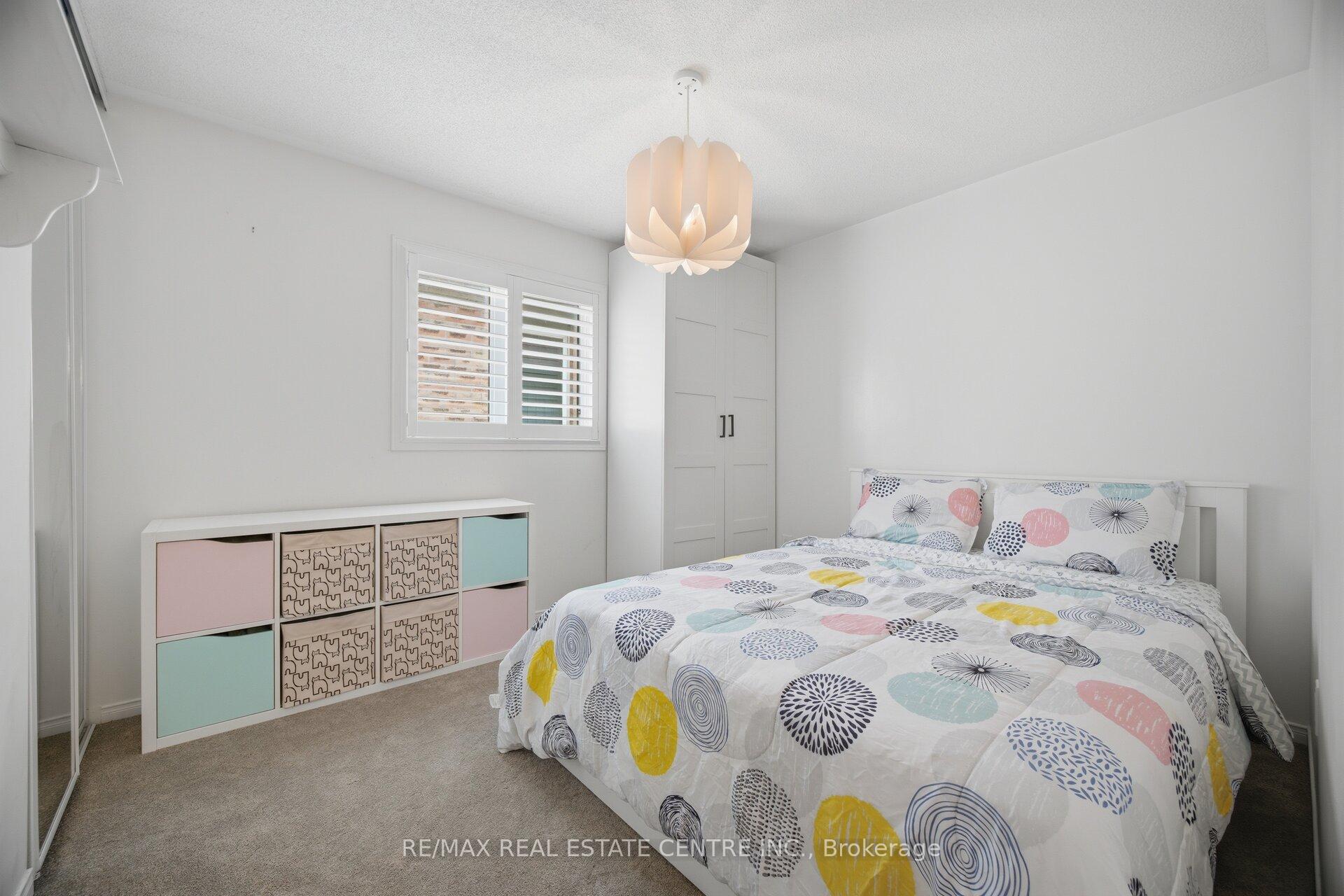 Photo 36 of 71 Barrett Avenue, Brantford, Echo Place — HOMEH