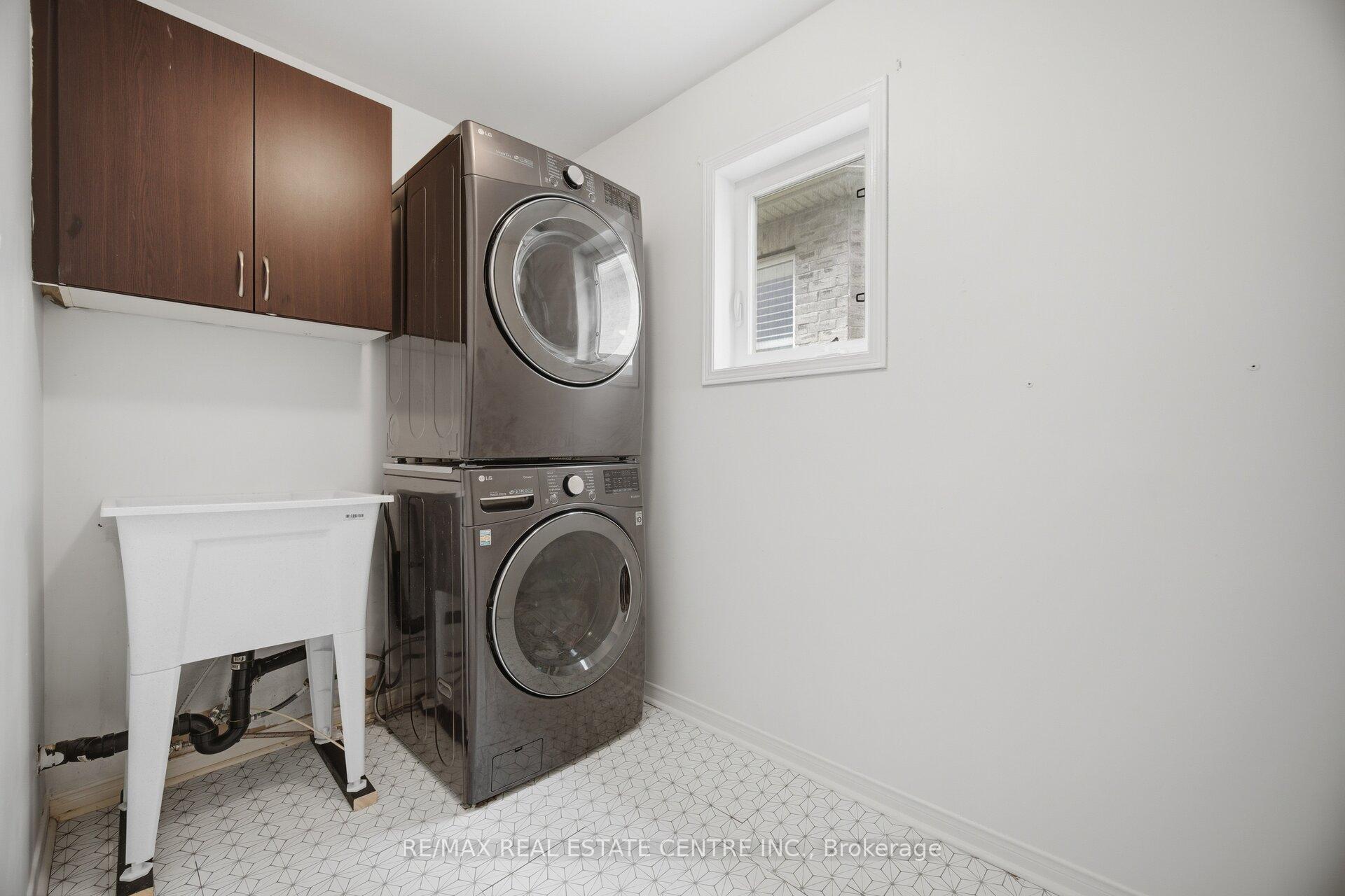 Photo 46 of 71 Barrett Avenue, Brantford, Echo Place — HOMEH
