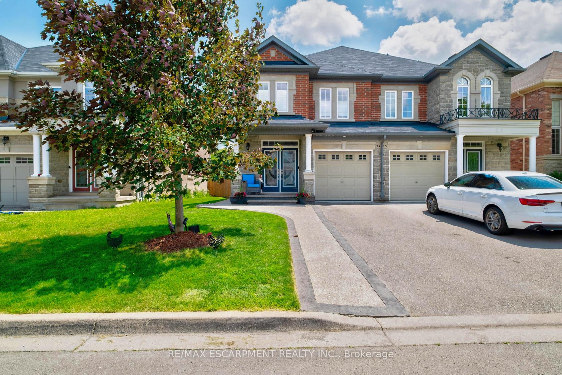 Photo 2 of 21 Summerberry Way, Hamilton, Carpenter — HOMEH