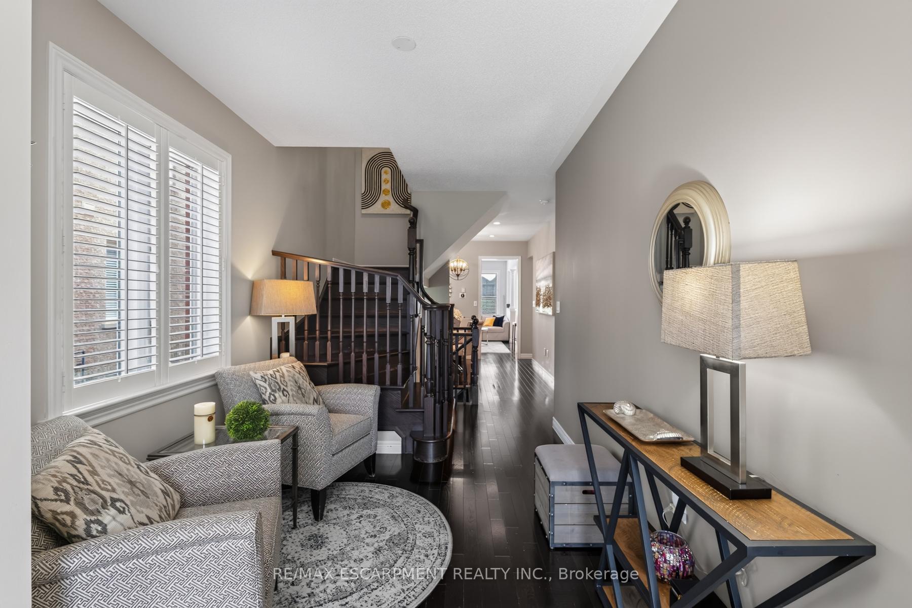 Photo 6 of 21 Summerberry Way, Hamilton, Carpenter — HOMEH