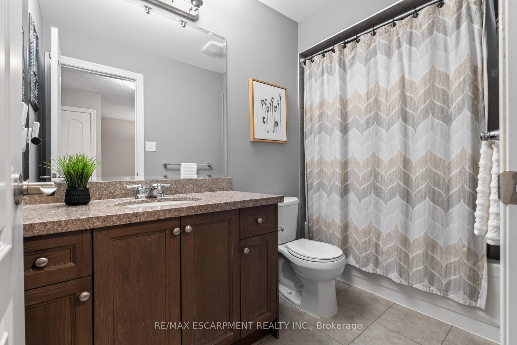 Photo 30 of 21 Summerberry Way, Hamilton, Carpenter — HOMEH