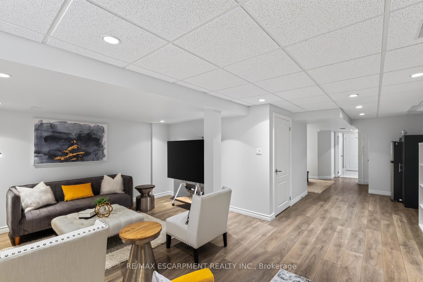 Photo 41 of 21 Summerberry Way, Hamilton, Carpenter — HOMEH